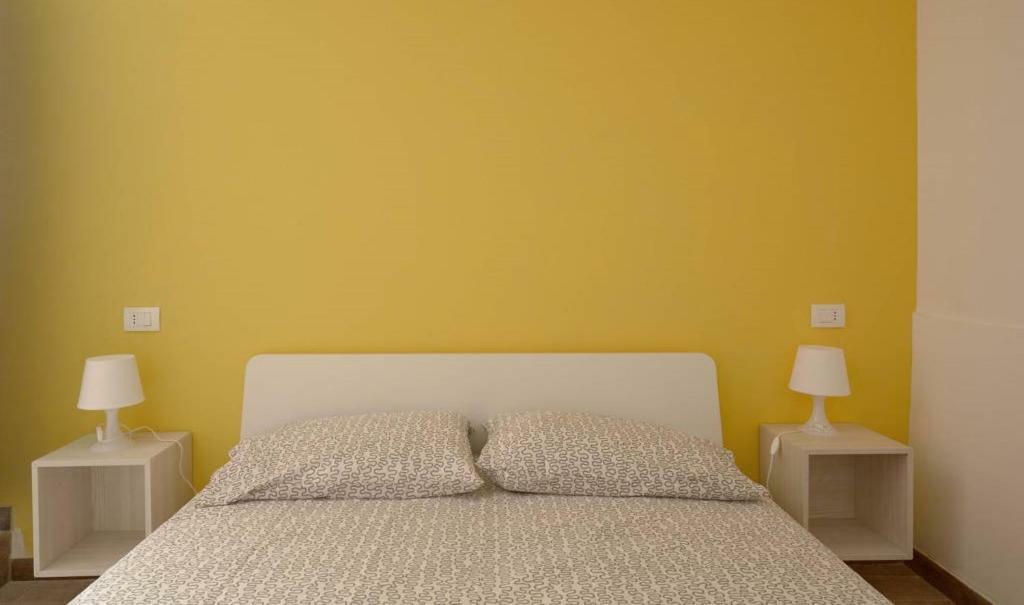B&B A Due Passi Dal Centro Agrigento Bagian luar foto